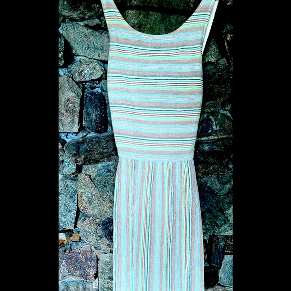 NWT Roxy dress with criss cross back - Picture 1 of 3